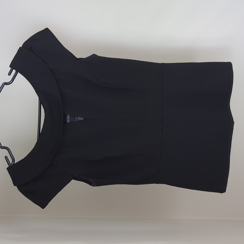 White House | Black Market Ladies Top